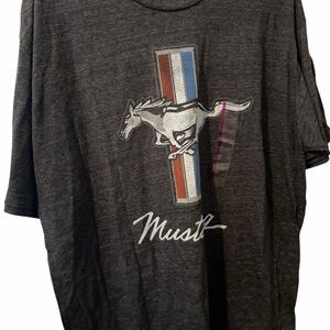 NEW Mustang Officially Ford Licensed 2XL Tee Shirt Men